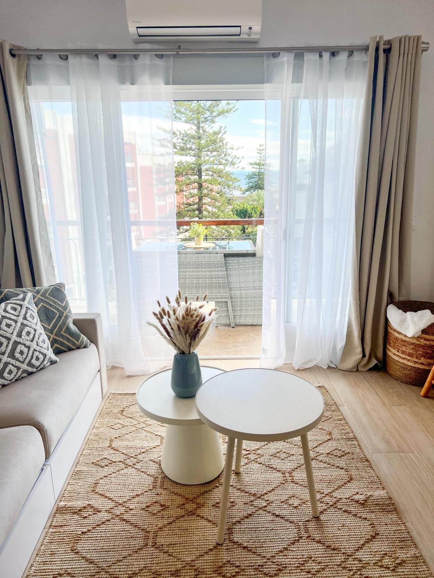 Studio Hola Arenal Platja de Larenal Exterior photo